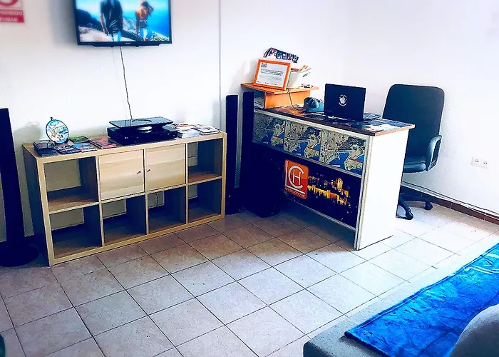 Larios Cool بيت شباب *