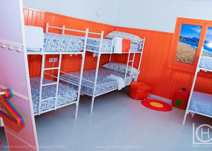 Larios Cool بيت شباب