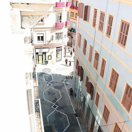 Larios Cool Hostel Malaga